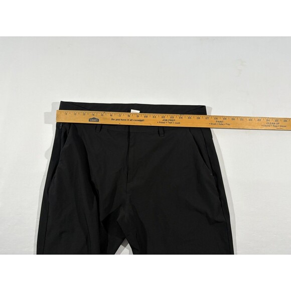 Fabletics Mens The Only Pant Black Poly Performance Golf Athleisure Sz 34 x 32 - Picture 3 of 9